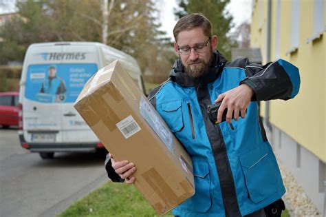 paketzusteller hermes berlin|hermes germany führerschein.